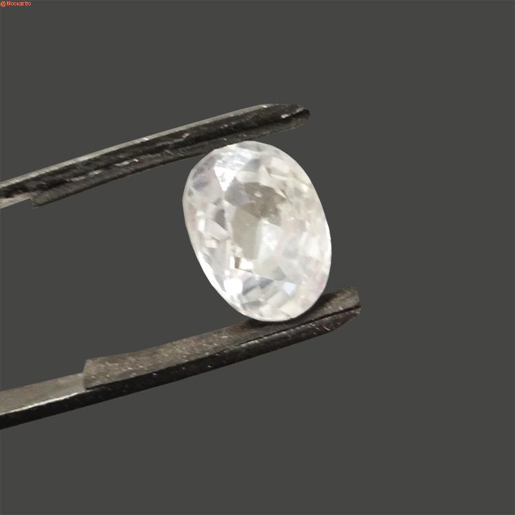 white zircon large size premium